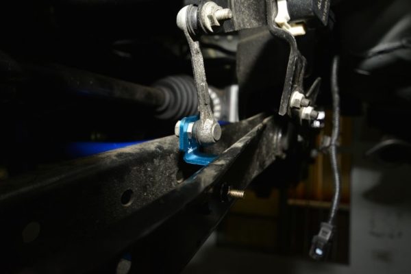 Rear Side Headlight Leveling Bracket - Image 3